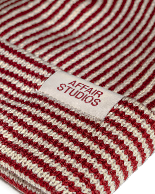 STRAWBERRY RED/ECRU BEANIE